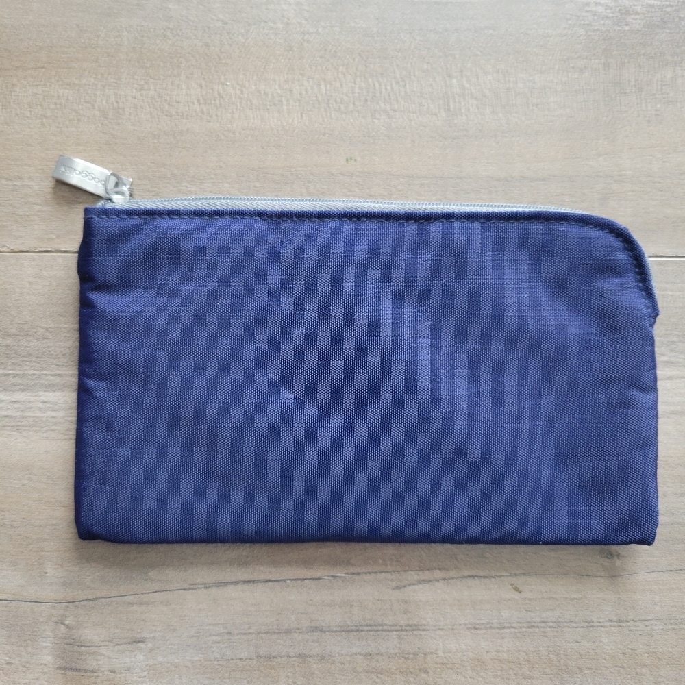 Baggallini Crossbody & Wallet RFID Medium Multi-Compartment Nylon Navy Blue - Picture 8 of 14